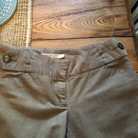 Pant Suits - Picture 3 of 8